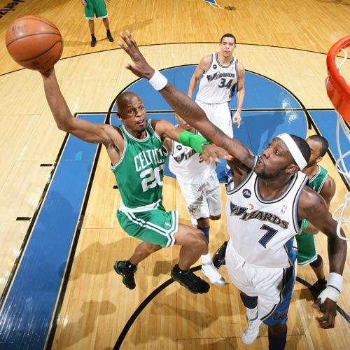 曼城的进攻 曼城的进攻