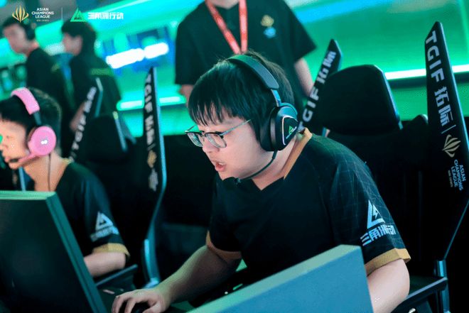 新星的崛起 新星的崛起