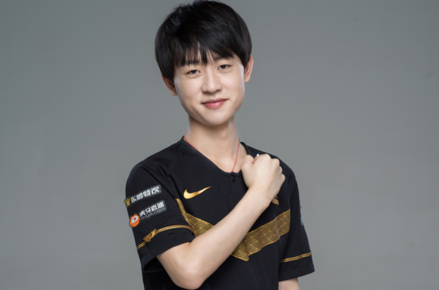 主帅更迭 主帅更迭