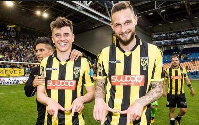 勇士轻取马刺，6人出色发挥.