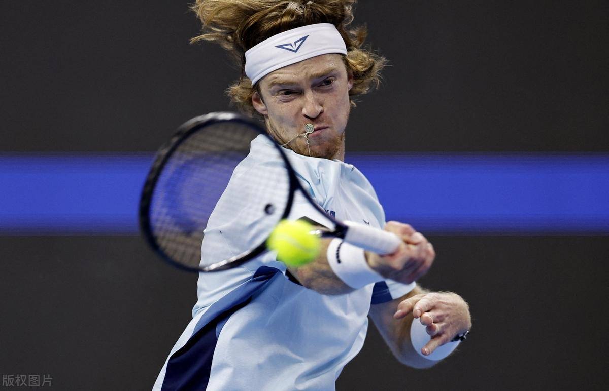 在数据榜上 在数据榜上