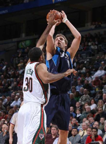 芬威球场以 芬威球场以